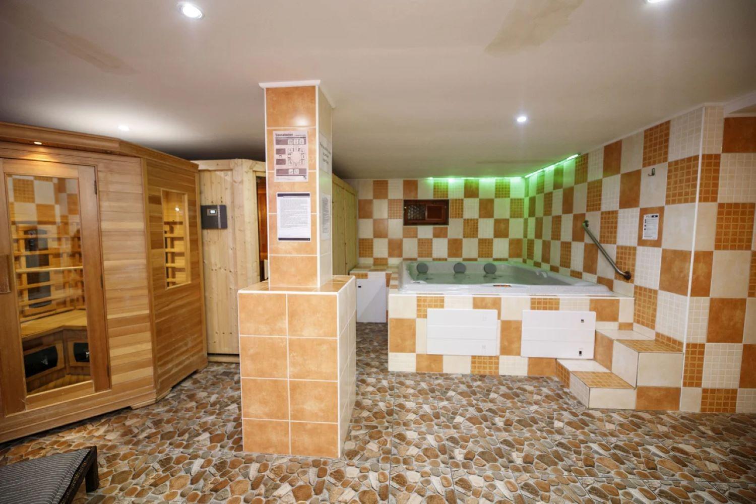 Wellness & Sport Hotel Ttc Vrchlabí Eksteriør bilde